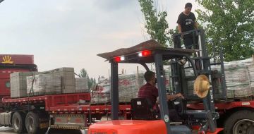 四平 黄金麻冰裂纹，地铺石装车