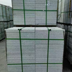 四平 芝麻白火烧，园林广场市政工程地铺石，1.8~5.0厚均有现货