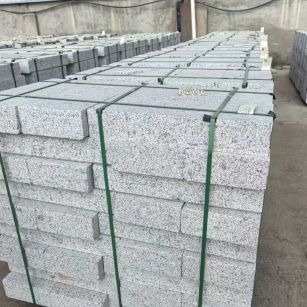 四平 白麻花岗岩路沿石，弧形路沿石，道牙石，马路牙子，界石，路缘石，平沿石，直岩石，平缘石等