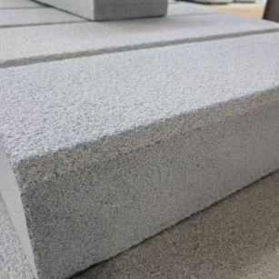 四平 芝麻灰荔枝面路沿石