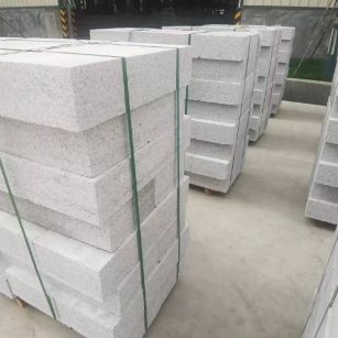 四平 白麻花岗岩路沿石，立缘石，平缘石，路牙石，道牙石，马路牙子等