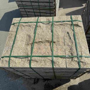 四平 黄金麻花岗岩石材自然面蘑菇石成品