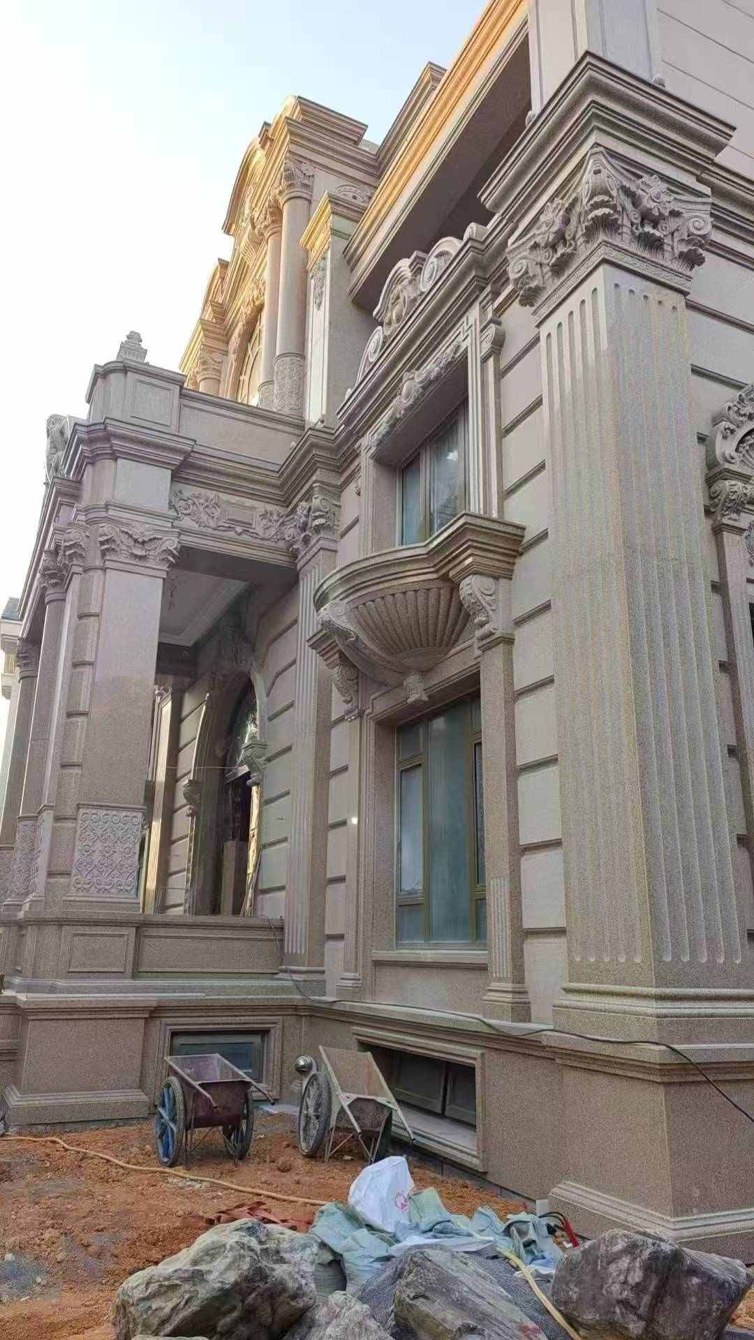 四平 黄金麻花岗岩光面别墅外墙干挂施工完成