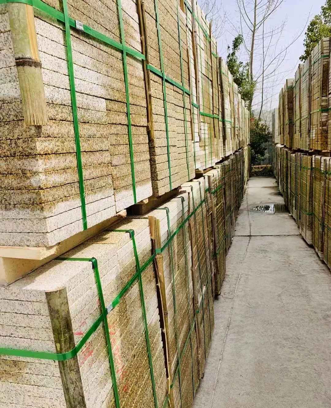 四平 黄金麻花岗岩荔枝面地铺石