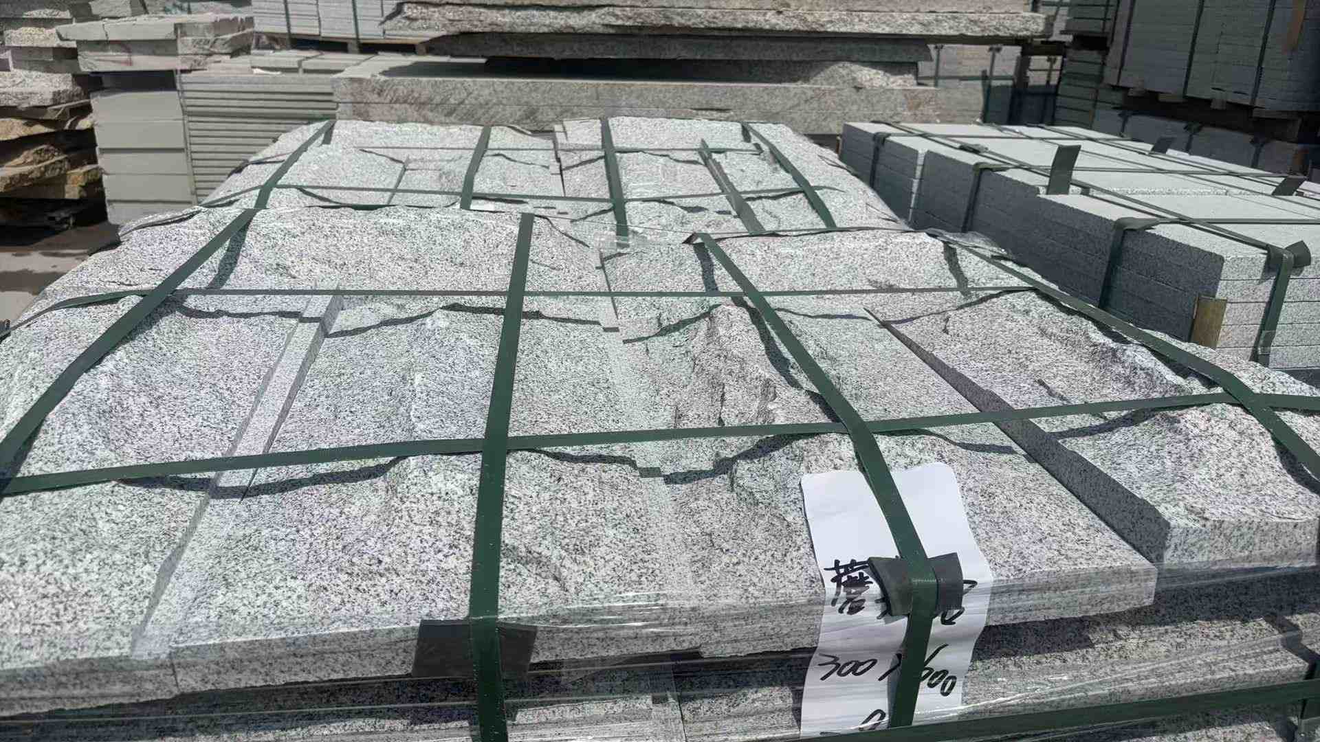 四平 芝麻白蘑菇石成品