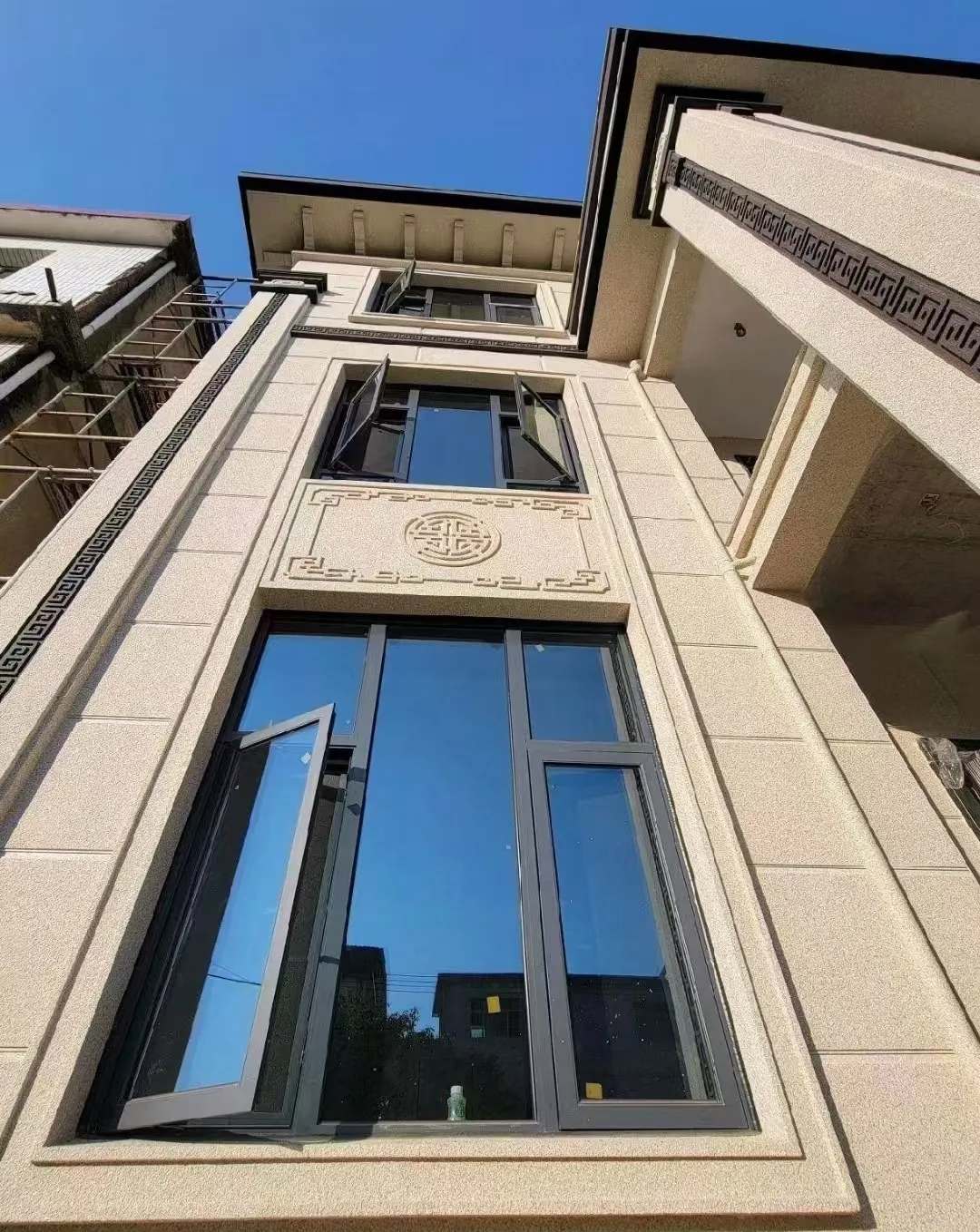 四平 黄金麻荔枝面别墅外墙干挂效果展示