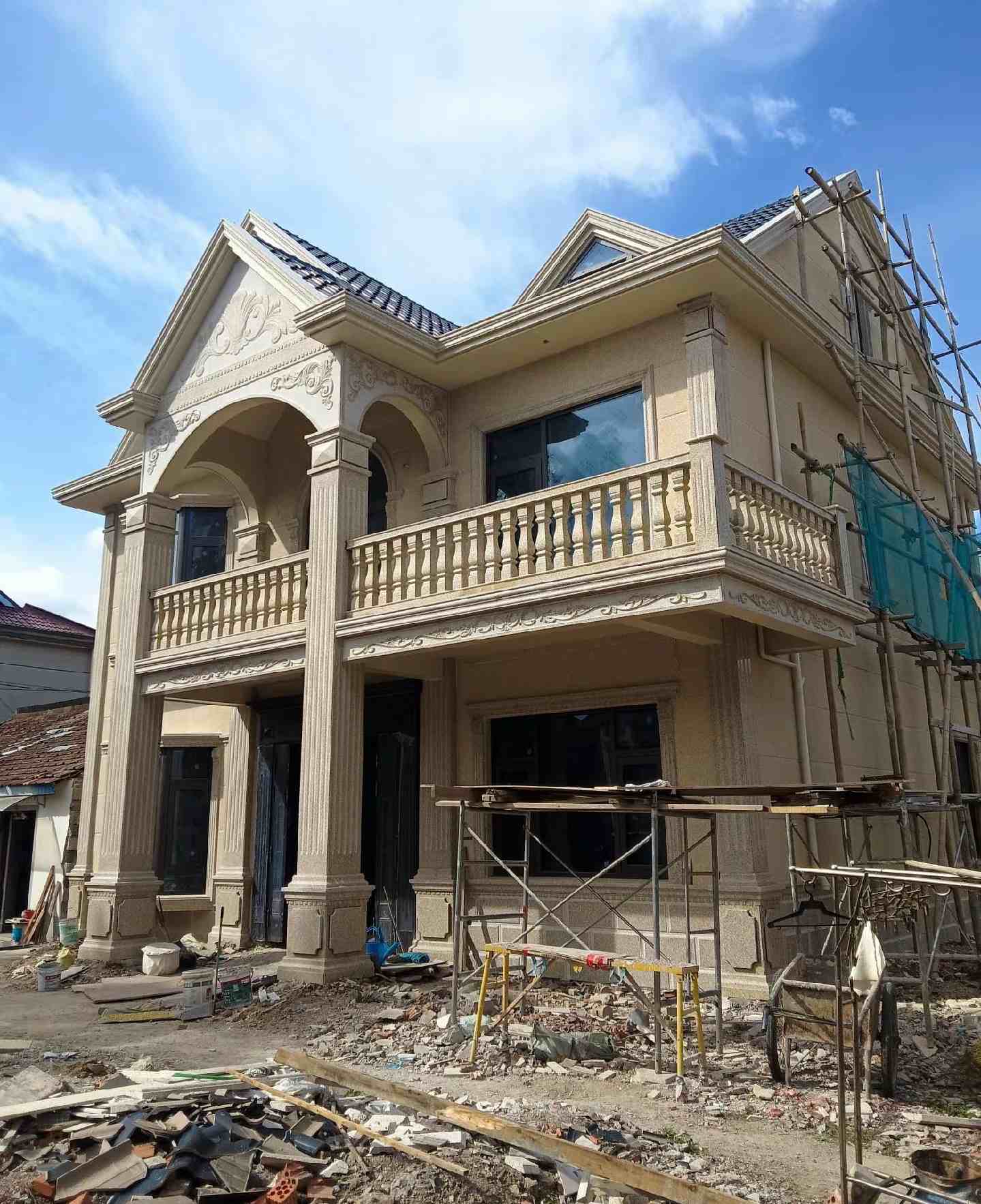 四平 黄金麻花岗岩石材私人别墅雕花门楼柱阳台栏杆