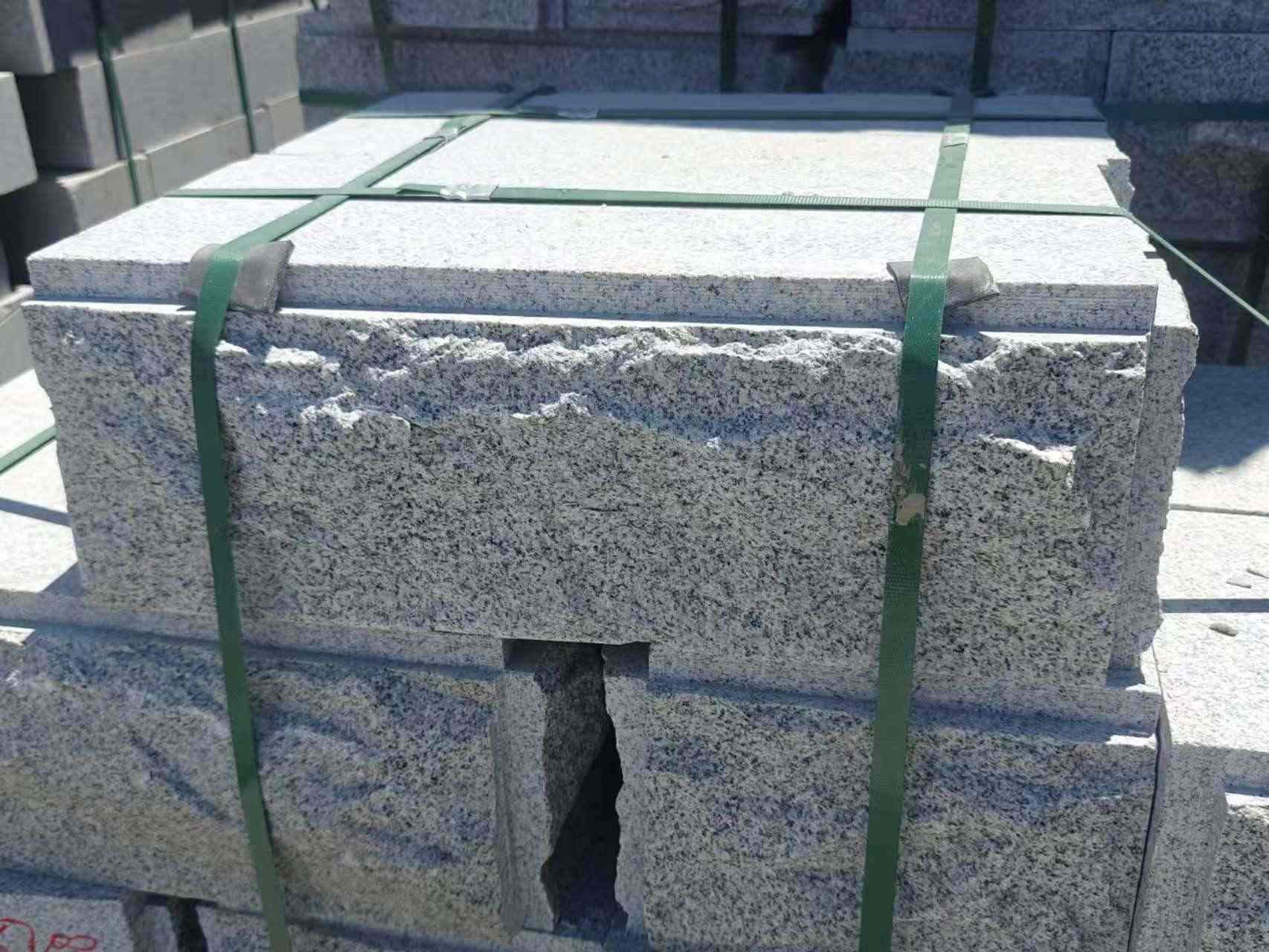 四平 芝麻白花岗岩自然面成品