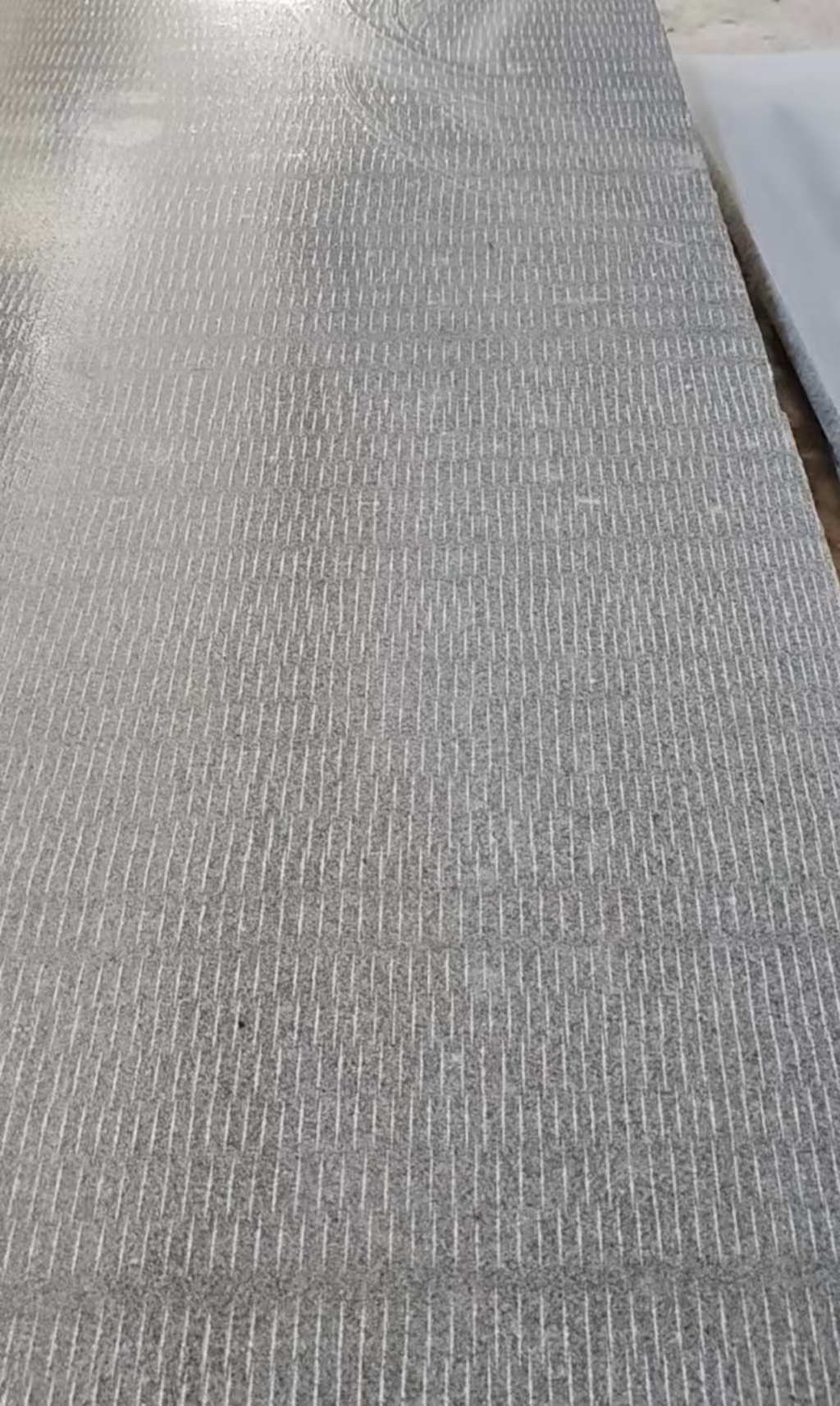 四平 芝麻灰花岗岩斧剁面，刀斩面