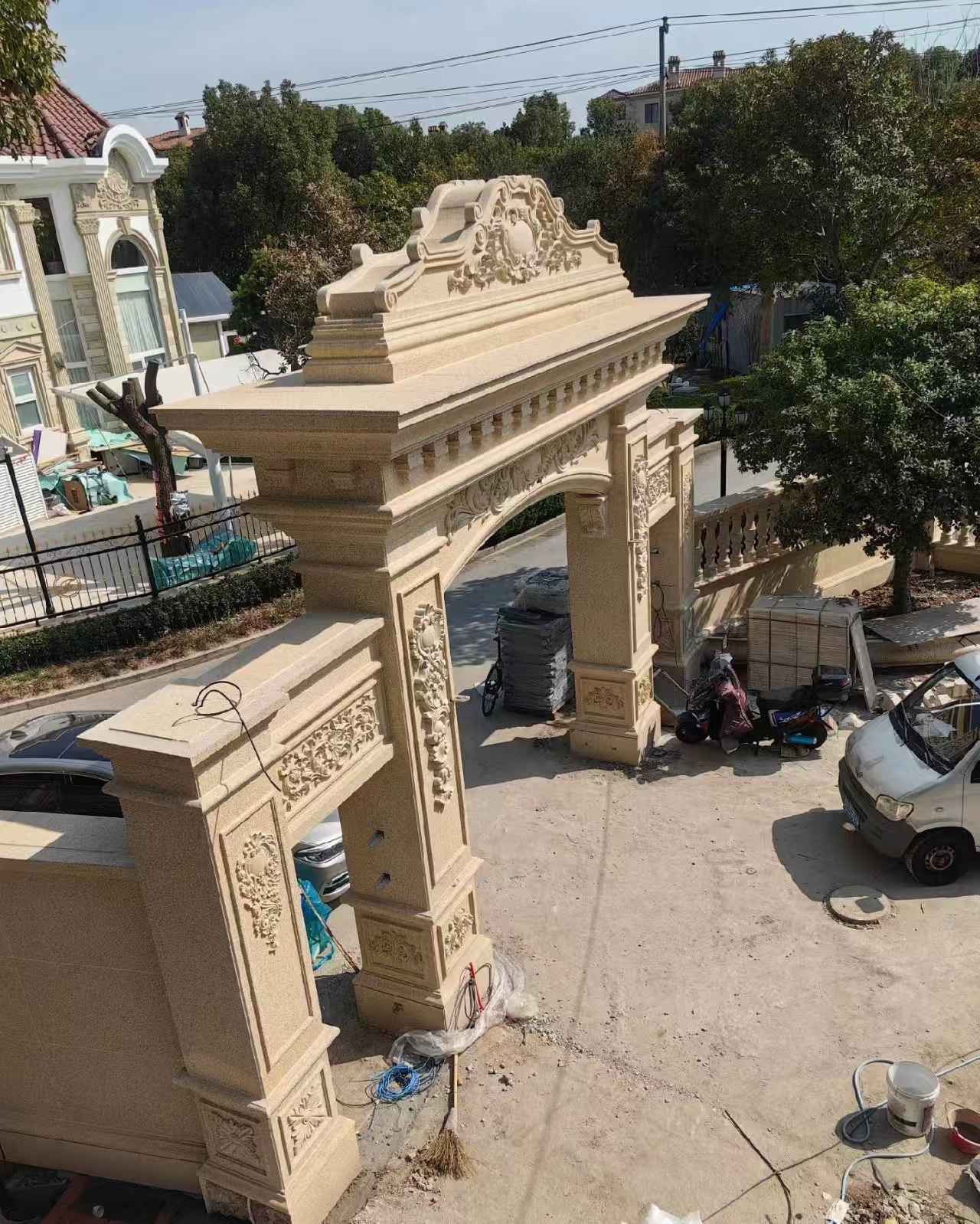 四平 黄金麻荔枝面花岗岩别墅门楼