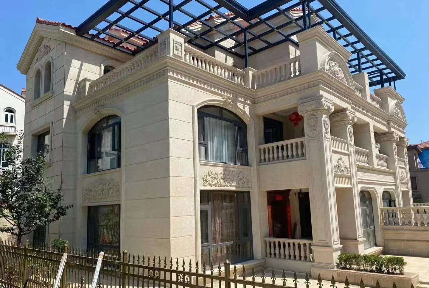 四平 黄金麻花岗岩荔枝面别墅外墙干挂