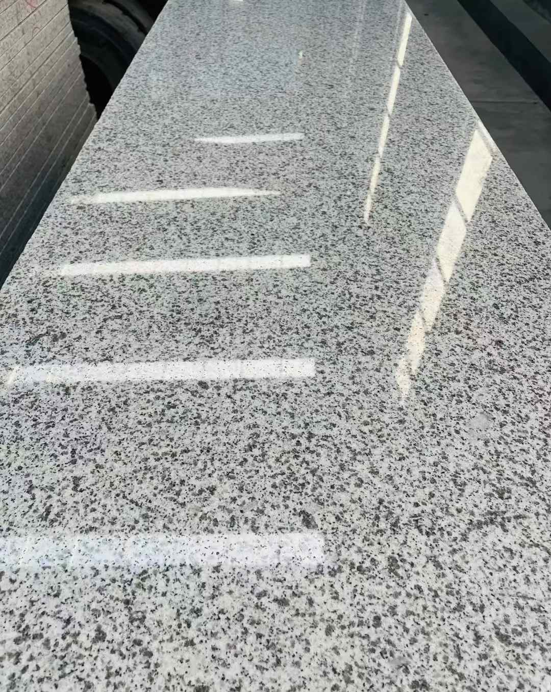 四平 白麻花岗岩光面毛板